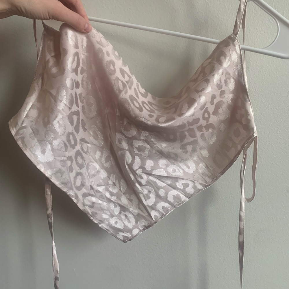 Cropped tank, ties in the back, adjustable straps